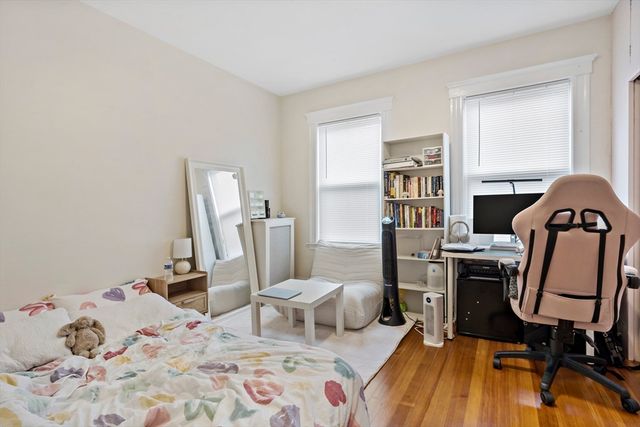 22-24 James St, Quincy, MA 02169