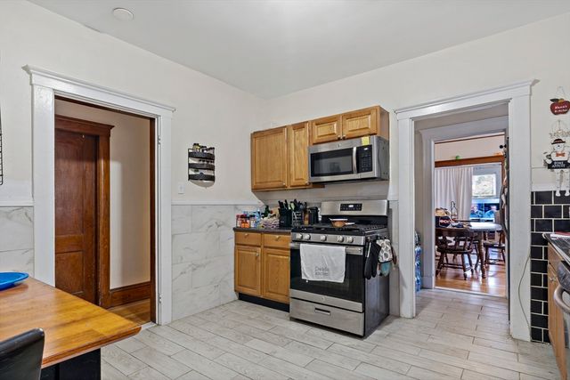 22-24 James St, Quincy, MA 02169