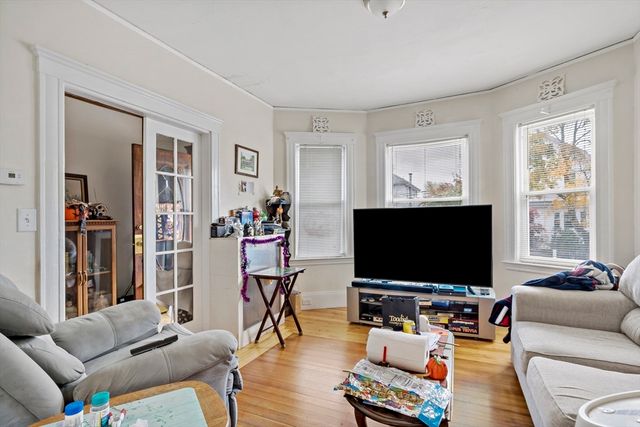 22-24 James St, Quincy, MA 02169