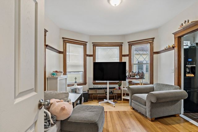 22-24 James St, Quincy, MA 02169