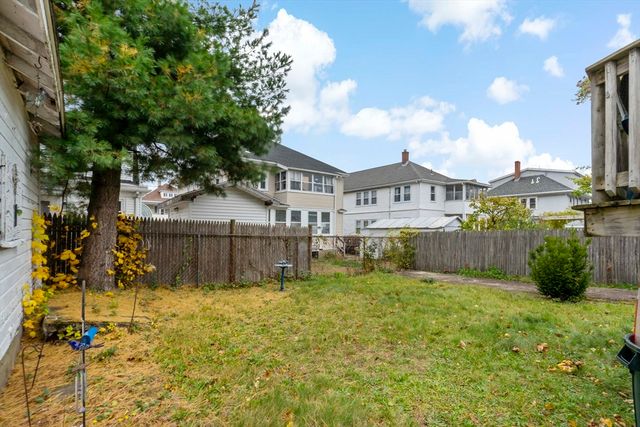 22-24 James St, Quincy, MA 02169