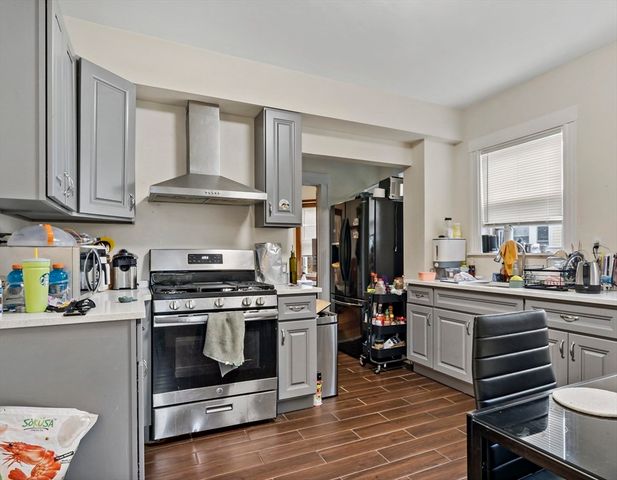 22-24 James St, Quincy, MA 02169