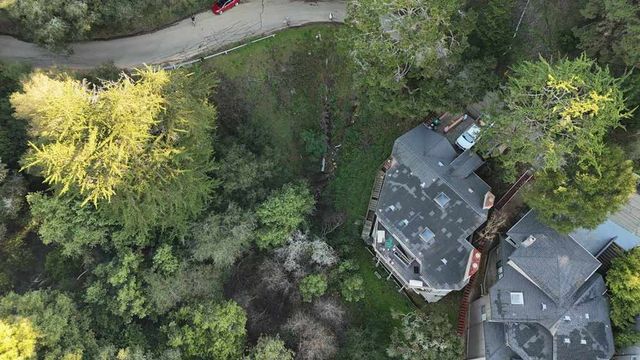 6059 Girvin Dr, Oakland, CA 94611