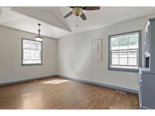 6314 Se JENNINGS Ave, Milwaukie, OR 97267