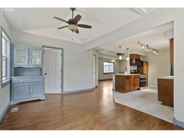 6314 Se JENNINGS Ave, Milwaukie, OR 97267
