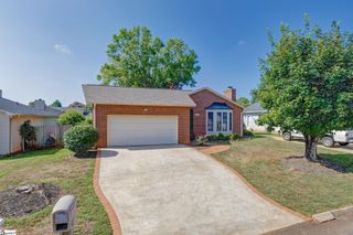 105 Flagstone Drive, Easley, SC 29642