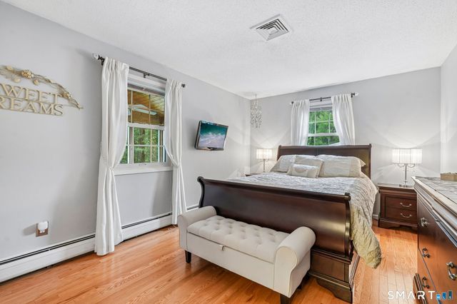 6 Hillcrest Road, Bethel, CT 06801