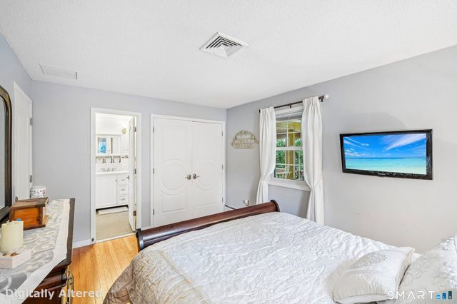 6 Hillcrest Road, Bethel, CT 06801
