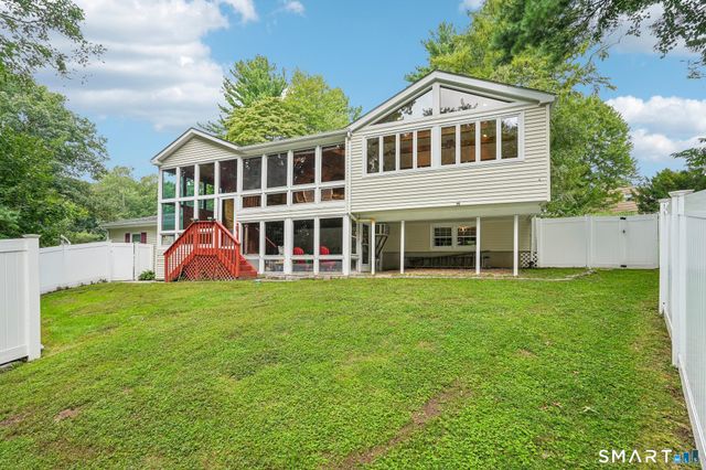 6 Hillcrest Road, Bethel, CT 06801