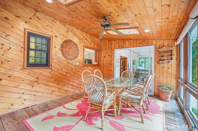 6 Hillcrest Road, Bethel, CT 06801