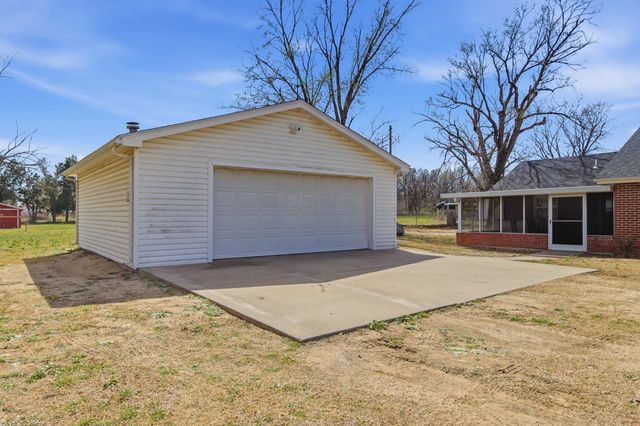 701 E 57th St S, Wichita, KS 67216