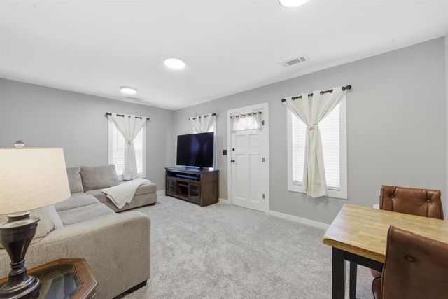 701 E 57th St S, Wichita, KS 67216