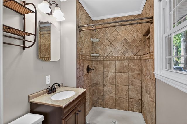 202 Hemlock Avenue, Anderson, SC 29625