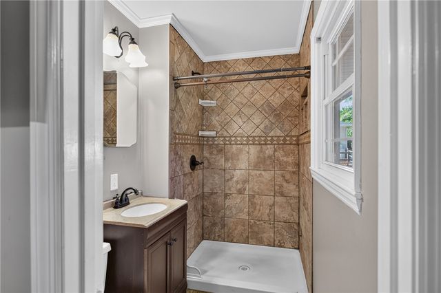 202 Hemlock Avenue, Anderson, SC 29625
