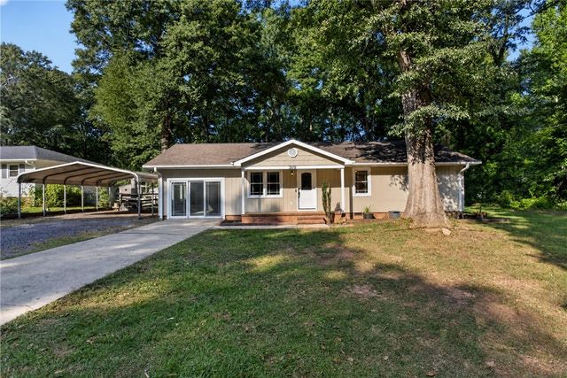 202 Hemlock Avenue, Anderson, SC 29625