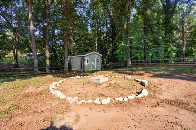 202 Hemlock Avenue, Anderson, SC 29625