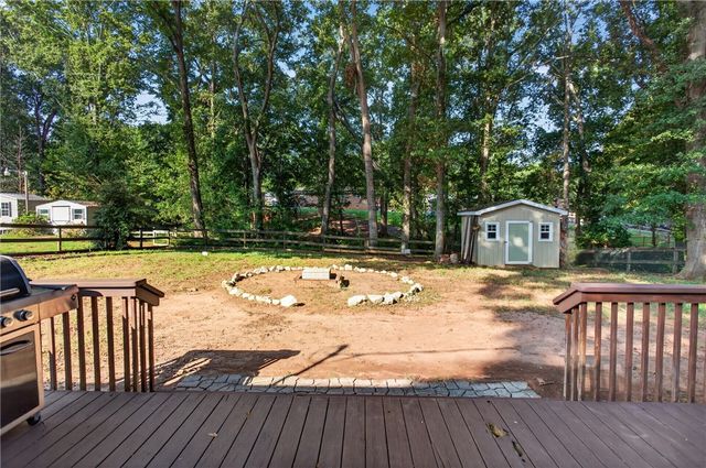 202 Hemlock Avenue, Anderson, SC 29625