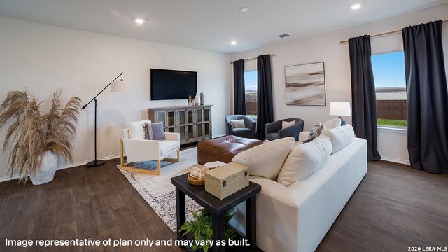 1539 Esmeralda Grv, San Antonio, TX 78253