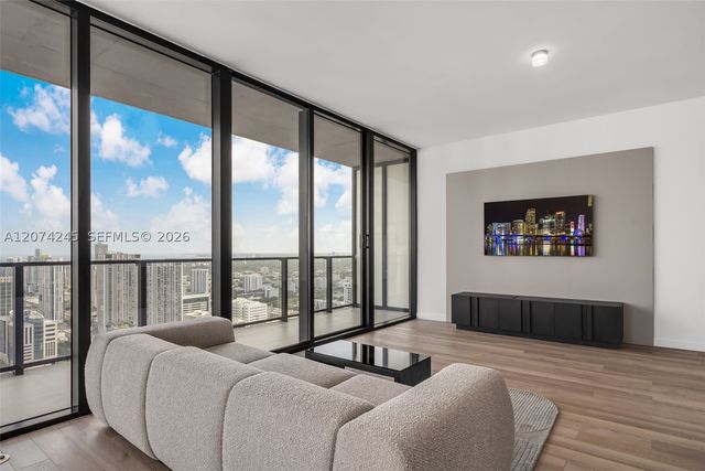20 NE 11th Street 5102, Miami, FL 33132