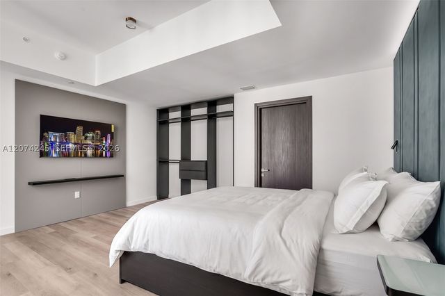 20 NE 11th Street 5102, Miami, FL 33132