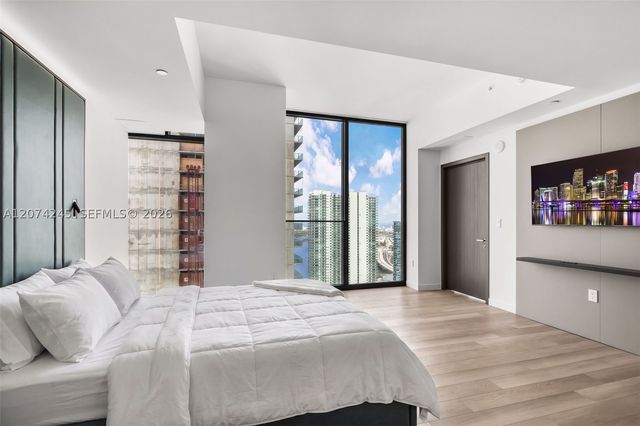 20 NE 11th Street 5102, Miami, FL 33132