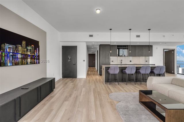 20 NE 11th Street 5102, Miami, FL 33132