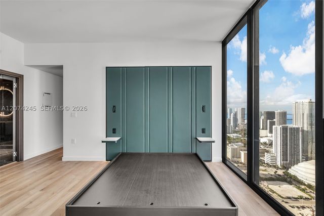 20 NE 11th Street 5102, Miami, FL 33132