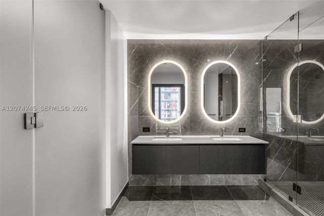 20 NE 11th Street 5102, Miami, FL 33132