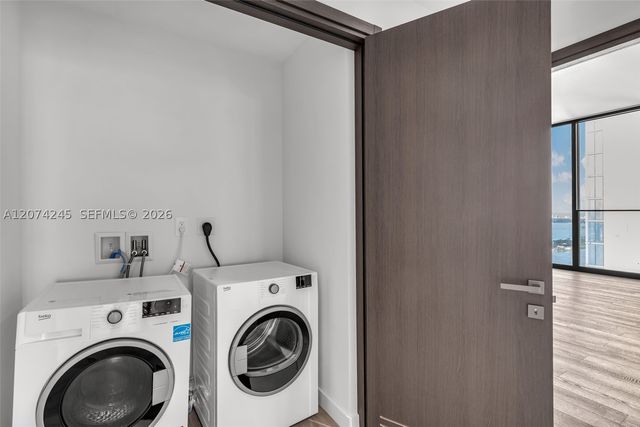 20 NE 11th Street 5102, Miami, FL 33132