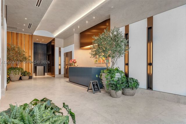 20 NE 11th Street 5102, Miami, FL 33132