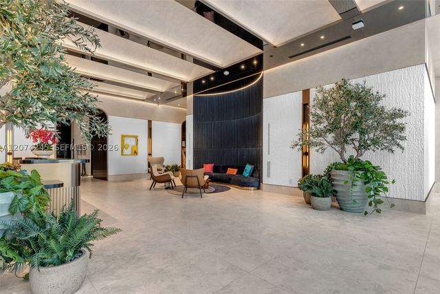20 NE 11th Street 5102, Miami, FL 33132