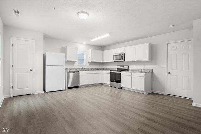 2227 S F Street, Elwood, IN 46036