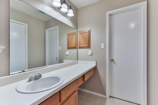 9215 Dunain Park Court, Houston, TX 77095