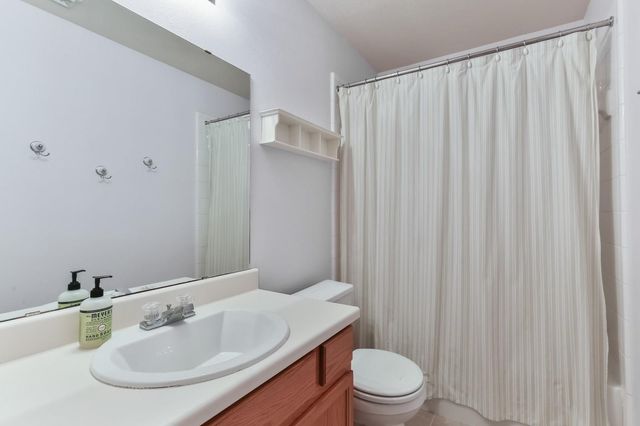 9215 Dunain Park Court, Houston, TX 77095