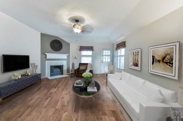 9215 Dunain Park Court, Houston, TX 77095