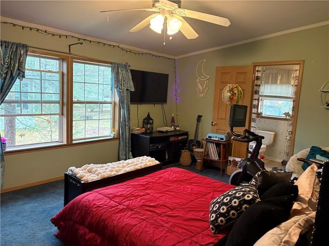 15 Kelly Lane, Coventry, RI 02816