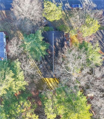 15 Kelly Lane, Coventry, RI 02816