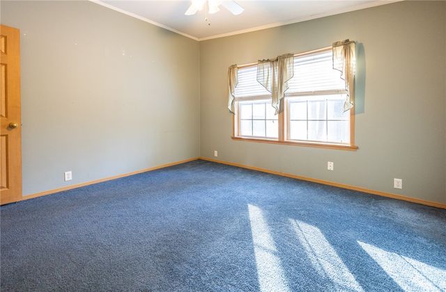 15 Kelly Lane, Coventry, RI 02816