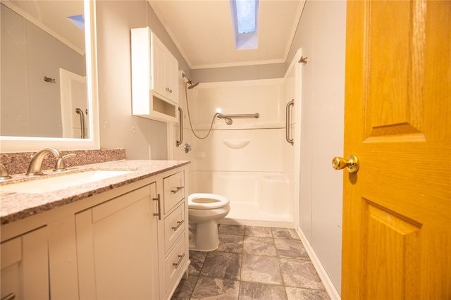 15 Kelly Lane, Coventry, RI 02816