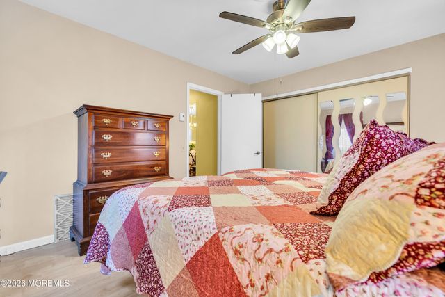 65 Chelsea Drive, Whiting, NJ 08759