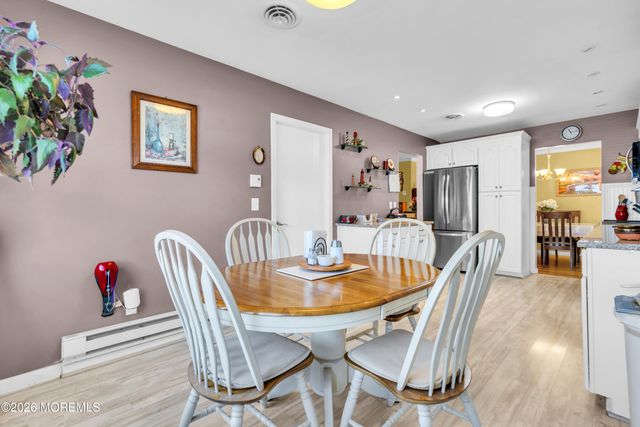 65 Chelsea Drive, Whiting, NJ 08759
