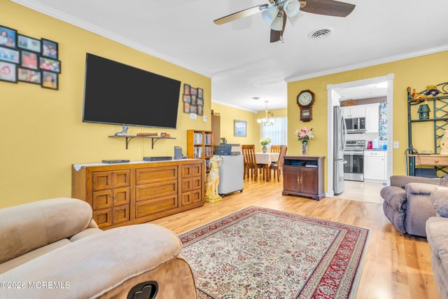 65 Chelsea Drive, Whiting, NJ 08759