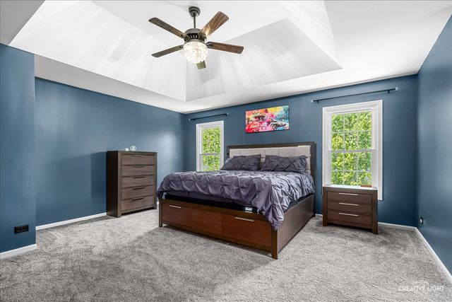 4303 Ariel Court, Naperville, IL 60564
