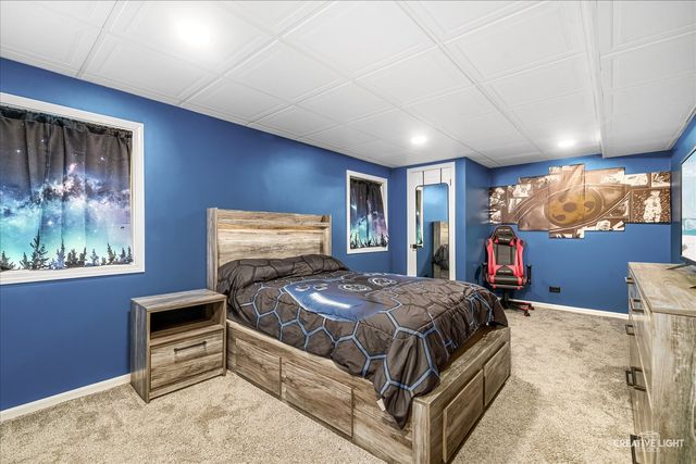 4303 Ariel Court, Naperville, IL 60564