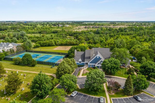 4303 Ariel Court, Naperville, IL 60564