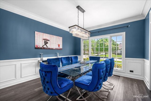 4303 Ariel Court, Naperville, IL 60564