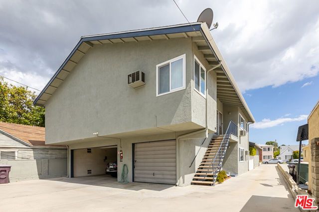 329 Thompson Avenue, Glendale, CA 91201