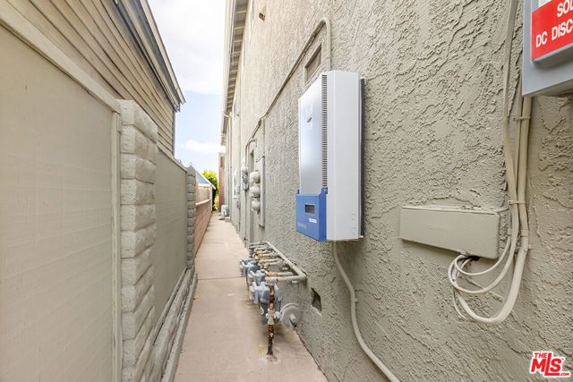 329 Thompson Avenue, Glendale, CA 91201