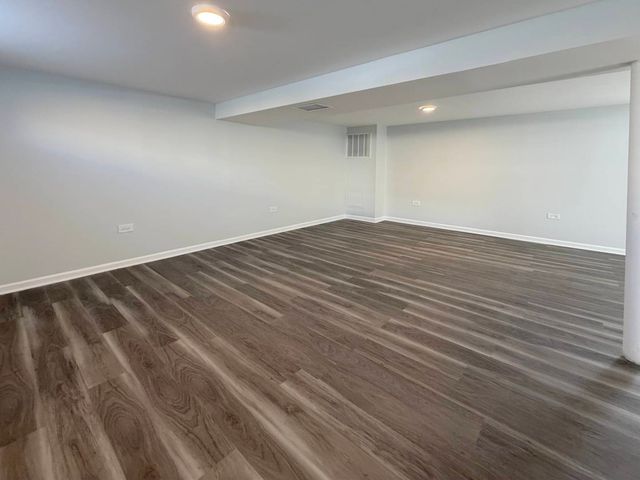 11410 S LOOMIS Street, Chicago, IL 60643