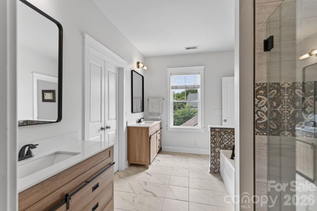 10102 Tolleson Avenue, Charlotte, NC 28277